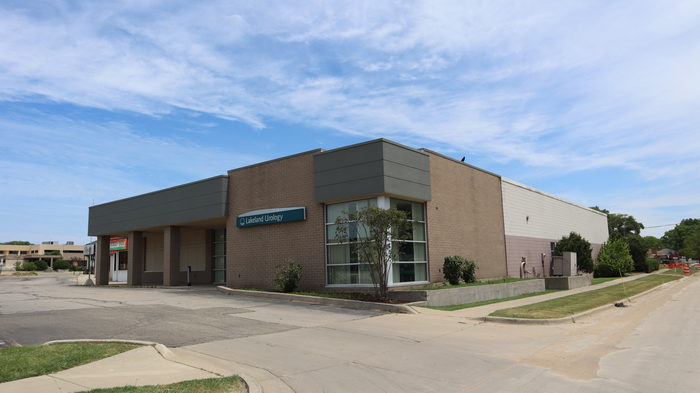 Southtown Twin Theatres - July 2 2022 Photo (newer photo)